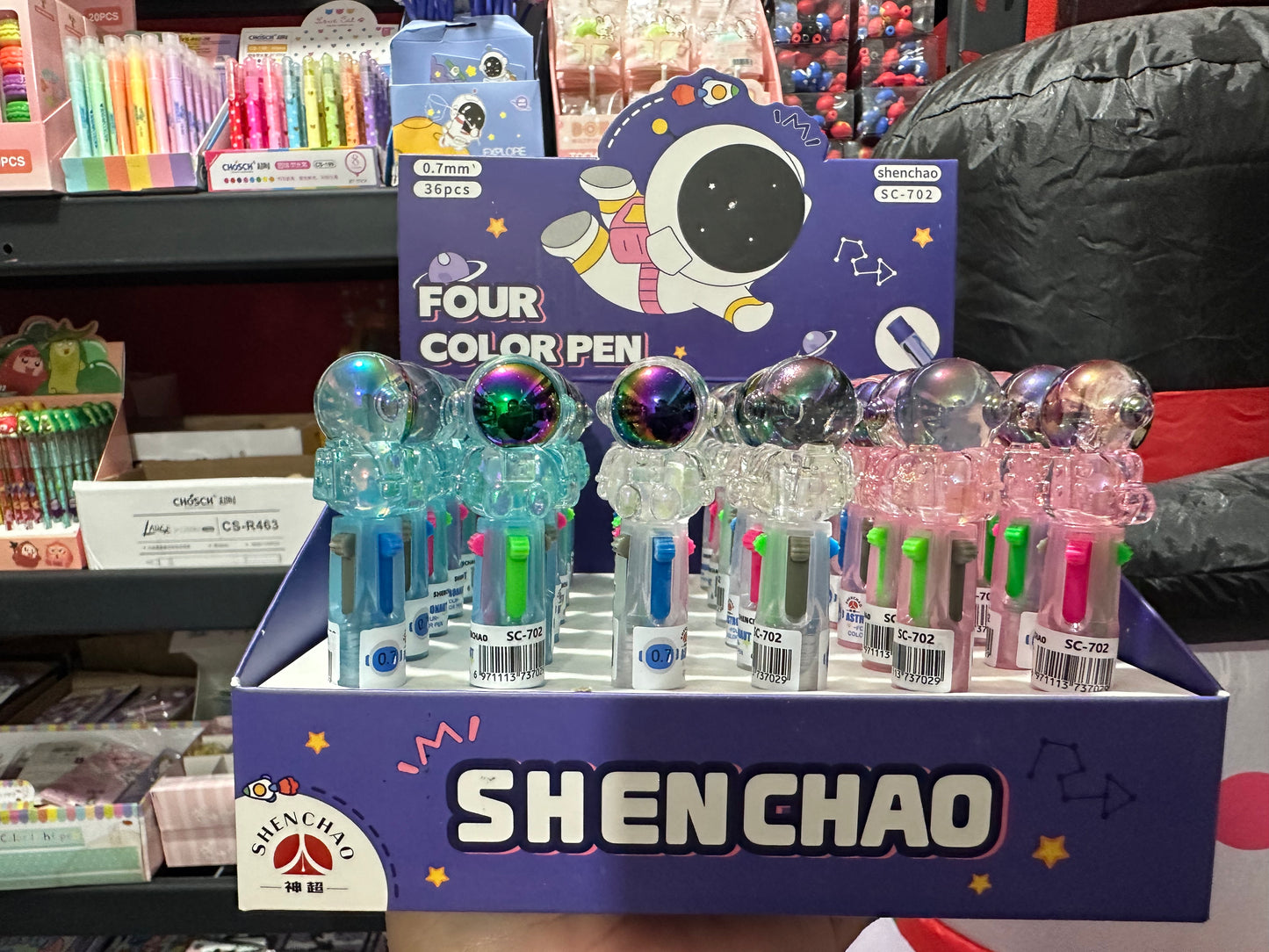 PLUMA ASTRONAUTA 4 TINTAS