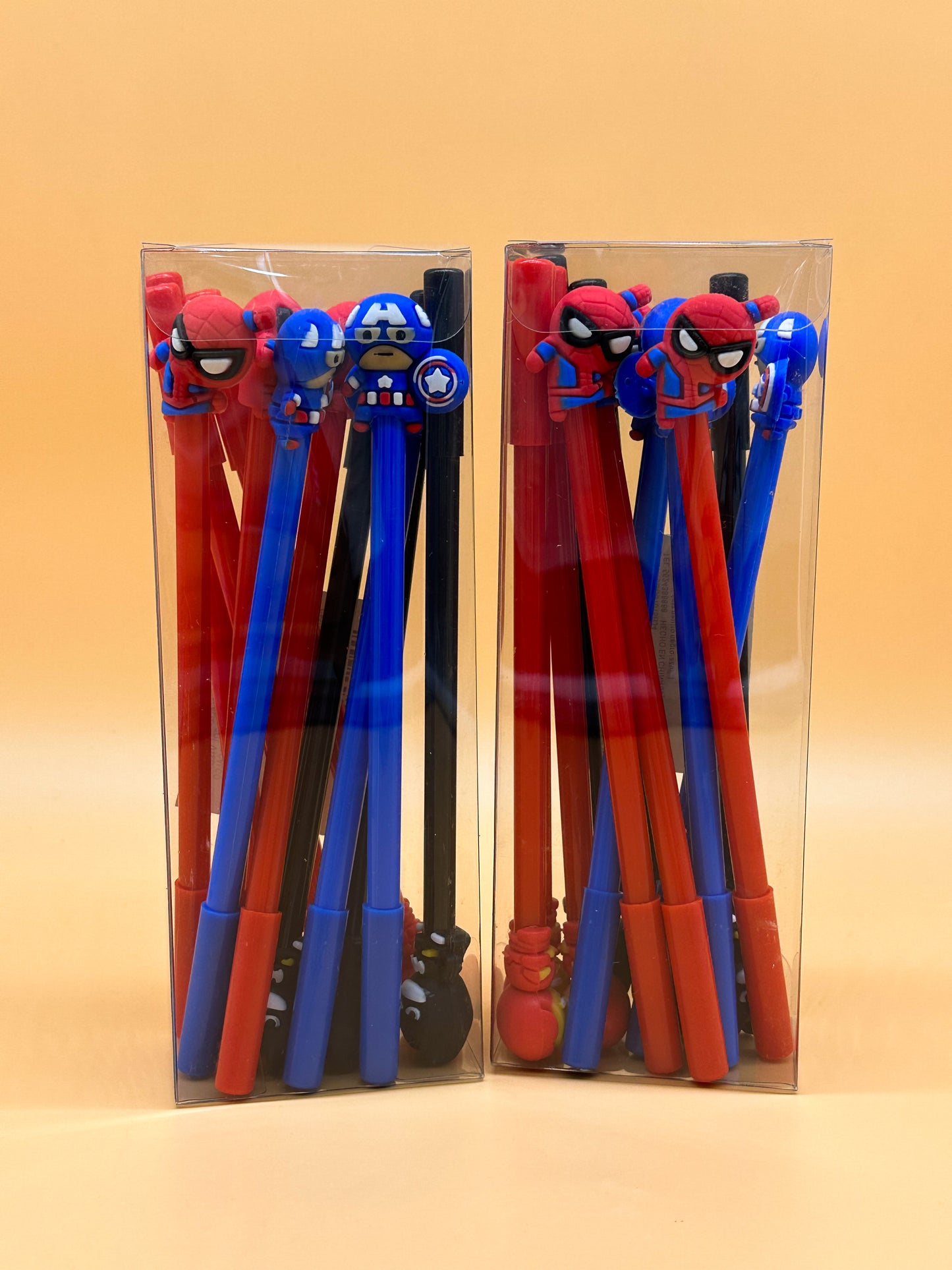 PLUMA SÚPER HÉROES DOCENA
