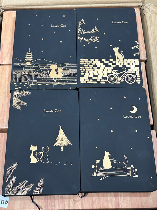 LIBRETA HOJA NEGRA GATOS
